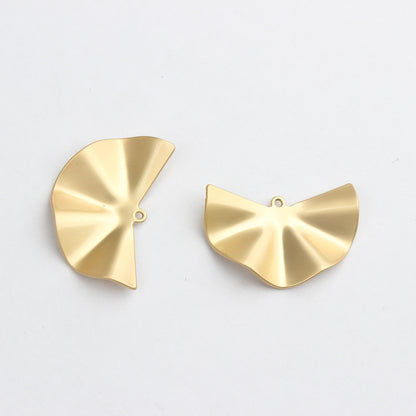 Unique Design Zinc Alloy Charms in Half-moon Shape for Handmade Crafts