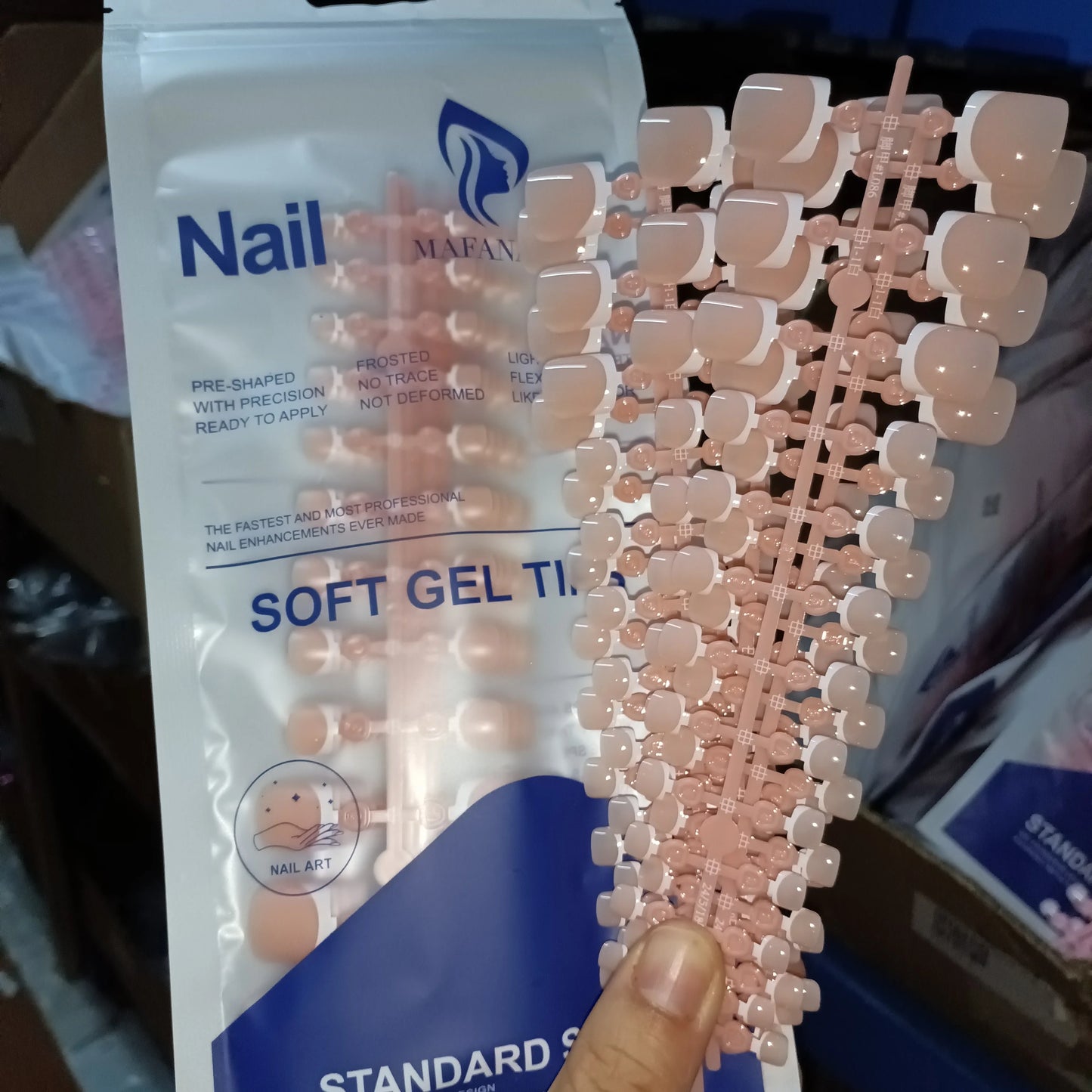120pcs Square ToeNail Tips - Short French Tip Press On Toenails Pink Soft Gel Toe Nail Tips Full Cover Fake Toe Nail Extensions