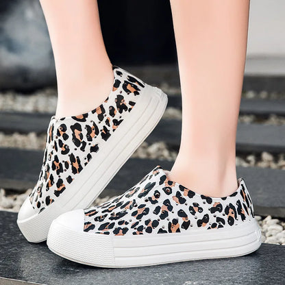 Summer Women Beach Sandal EVA External Wear Cave Sandal Big Kid Casual Shoe Heightening Sandal Thick Bottom Hole Garden Shoe