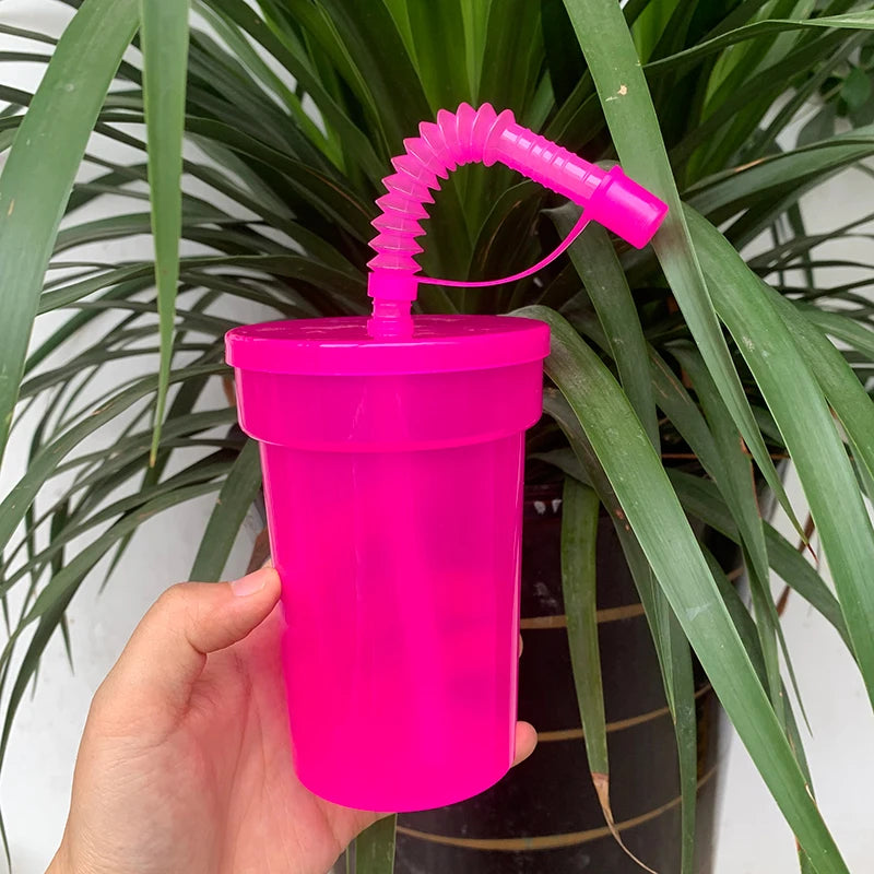 Neon Sipper Cups Reusable Spill-Proof Drinking Cups with Lids and Straws for Birthday Party Travel Xmas Juice Mug Water Bottle