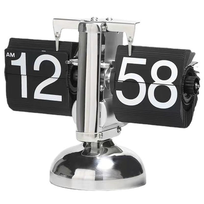 A Flipping Clock with Page Turning Automatically for Modern Home Decoration Full of Sense of Technology Retro Table Clock