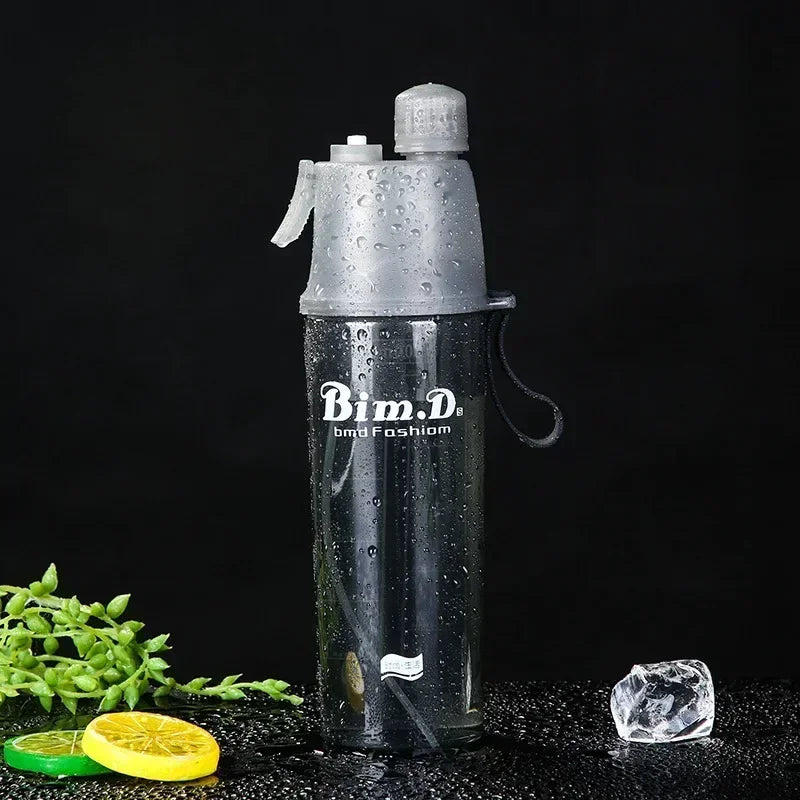 1/2PCS Plastic Spray Cup Summer Outdoor Sports Water Bottle Hydration Cooling Spray Cup Travel Portable Water Cup Gift Cups