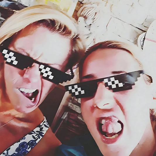 4/8pcs Party Sunglasses Black Sunglasses Funny Glasses Outdoor Party Favors Adult Birthday Party Gift Bachelor party photo props