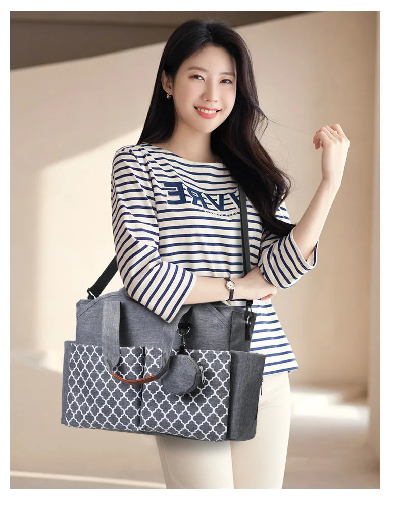 Large Capacity Mommy Bag for Women Totes Baby Diaper Nappy Bags Shoulder Nappy Ladies Maternity Shopping Bags