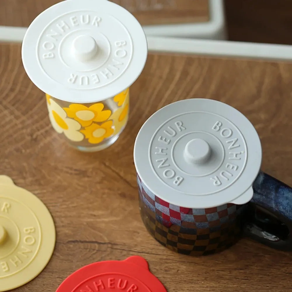 Mugs Lid With Convex Handle Silicone Glass Cup Cover Round Heat-Resistant Cup Lid Dustproof Universal Mug Sealed Cap Pantry