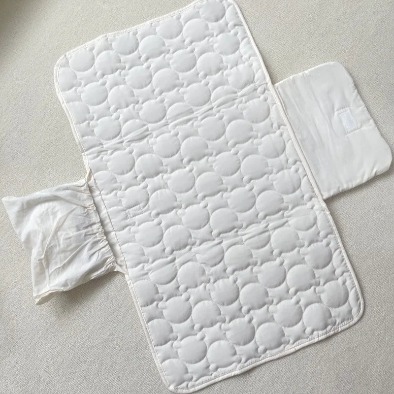 Portable Infant Baby Changing Pad Beige Color Cartoon Bear Newborn Dipaer Changing Pad Cover Outdoor Fold Baby Changing Mat
