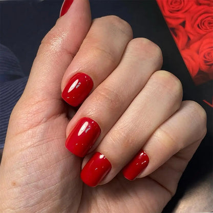 ARTAUG 24PCS Short Press On Nails Square Red High Saturation Glisten Press On Nails Full Cover Fake Nail Set Nails Charms