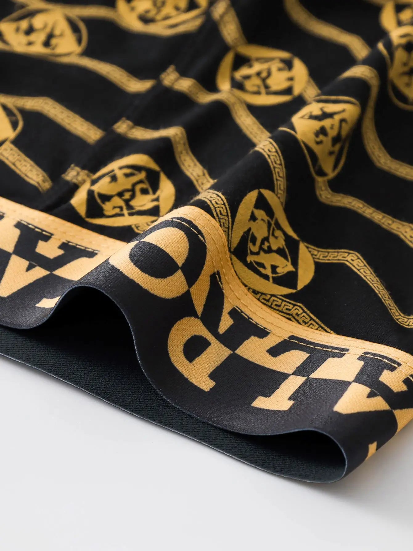 10Pcs Men's Underwear Soft Breathable Comfortable Men's Pants Athleisure Domineering Fashionable Trendy Men's Boxers Briefs