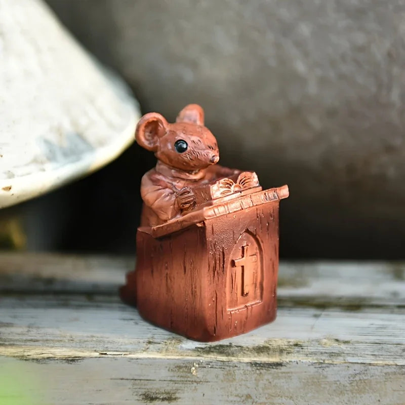 Cute Church Mouse Statue Series Small Statues Art Craftsmanship Resin Church Mouse Statue Priest Craftsmanship Decoration