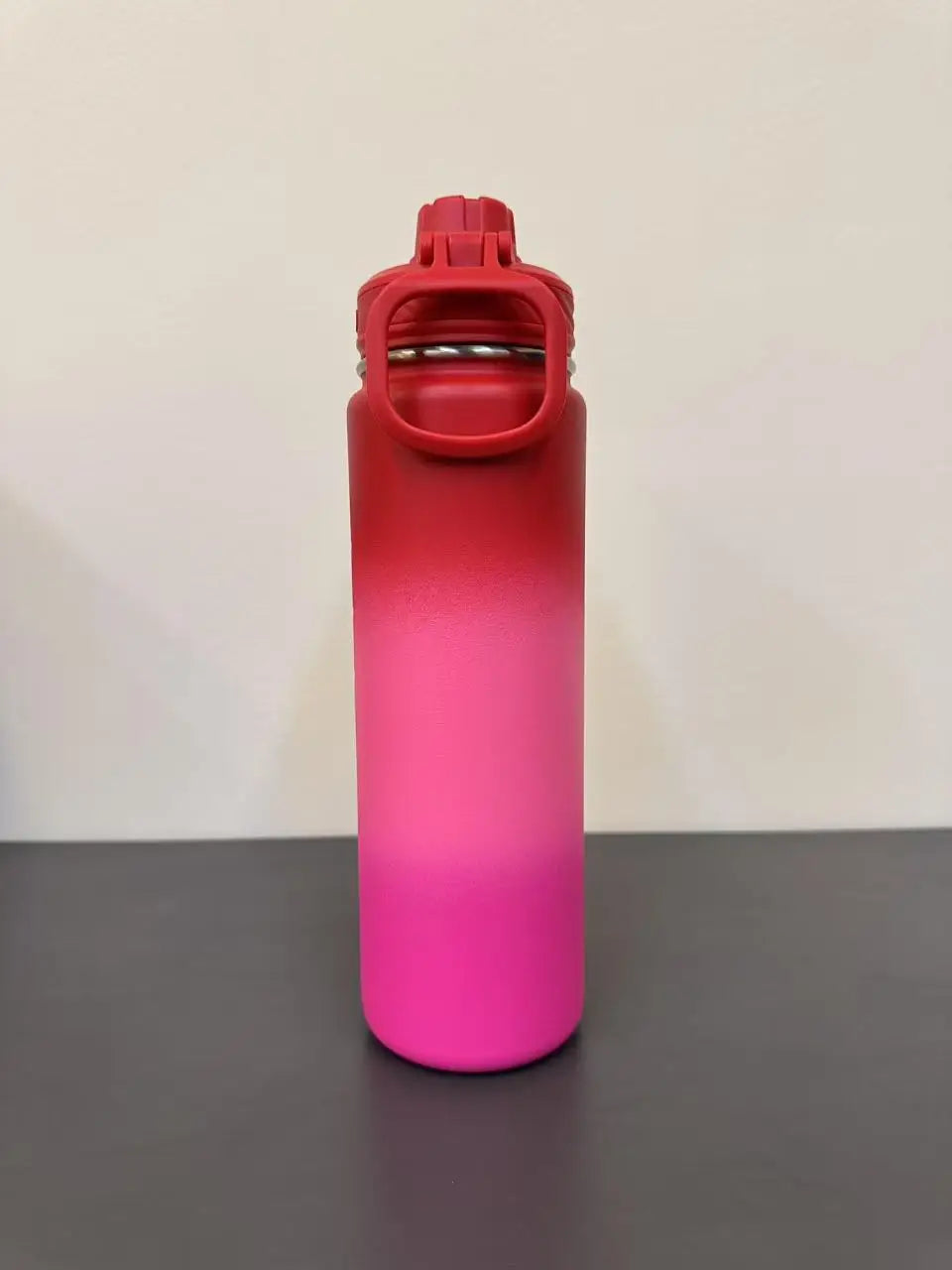 25 New Outdoor Home Sports Water Bottles 710ml Vacuum Sandwich Design, Accompany You on City Travel and Outdoor Adventures