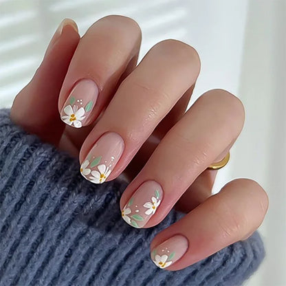 Pink French Style False Nails White Flower Printed Short Square Head Press on Nails Simple Wearable Artificial Nails Art 24Pcs