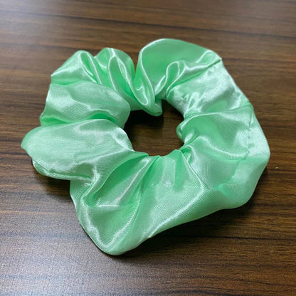 Light Up LED Glasses 5 Colors Heart Shape Glow Glasses Glow in The Dark Party Supplies Neon Party Favors for Kids Adults