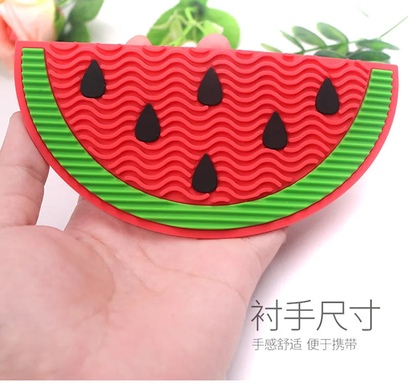 Suitable for pets weighing less than 3 kilograms Mat Cats Slow Food Bowls Suction Cup Feeding Food Silicone Lick，product small