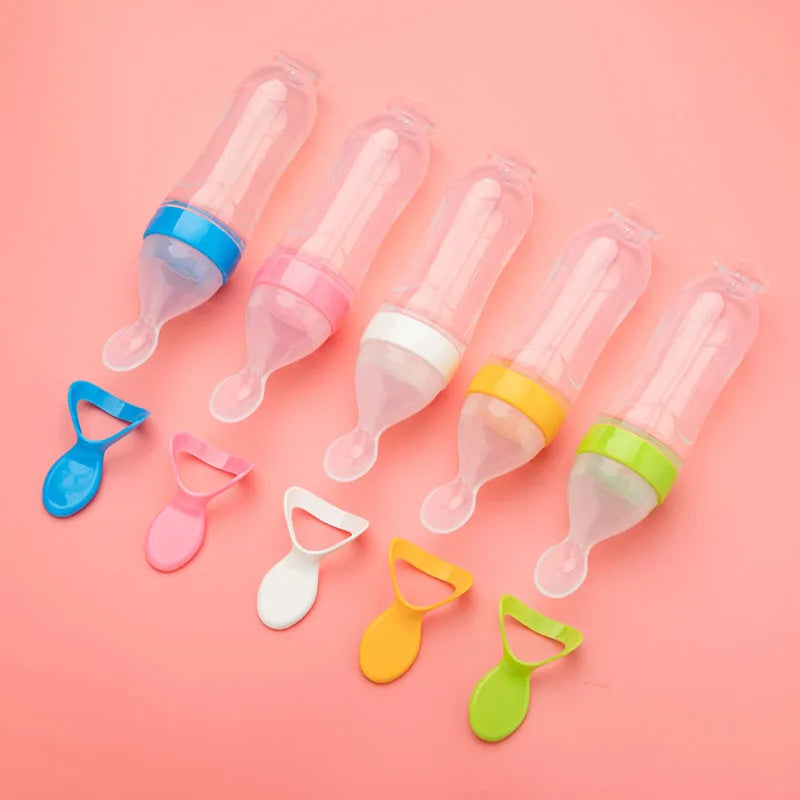 5pcs Silicone Squeezing Feeding Bottle Spoon Bottle Feeder Newborn Baby Training Drink Spoon Safe Tableware Training Feeder