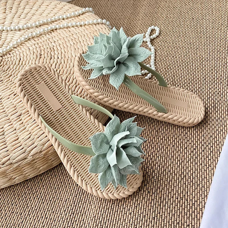 Comemore Flowers Flip Flops for Women Fashion Open Toe Light Flat Bottom Casual Women Slides Indoor Outdoor Women's Beach Shoes