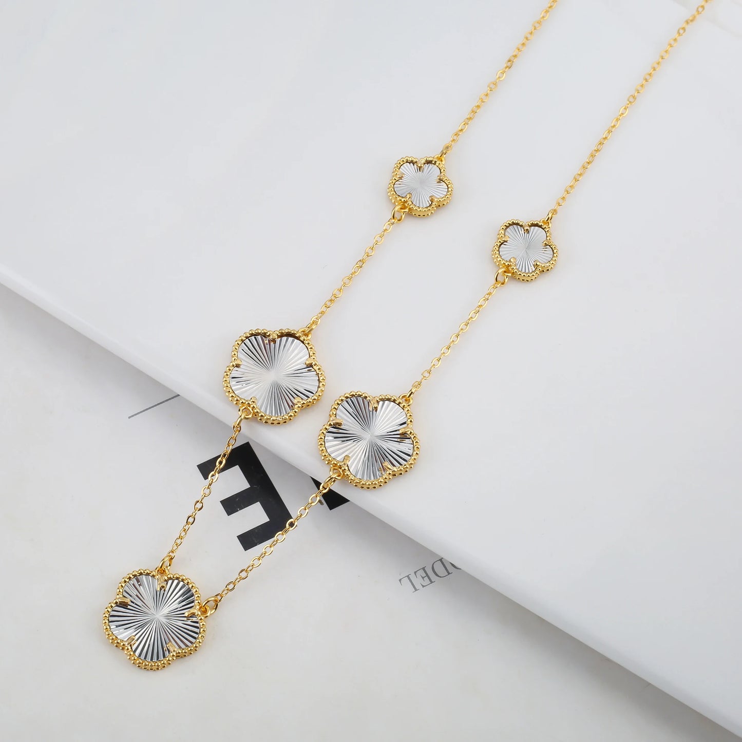 Irregular New Double Sided Natural Stone Shell Plant Five Leaf Flower Jewelry Set Necklace Earrings Women's High Quality Clover