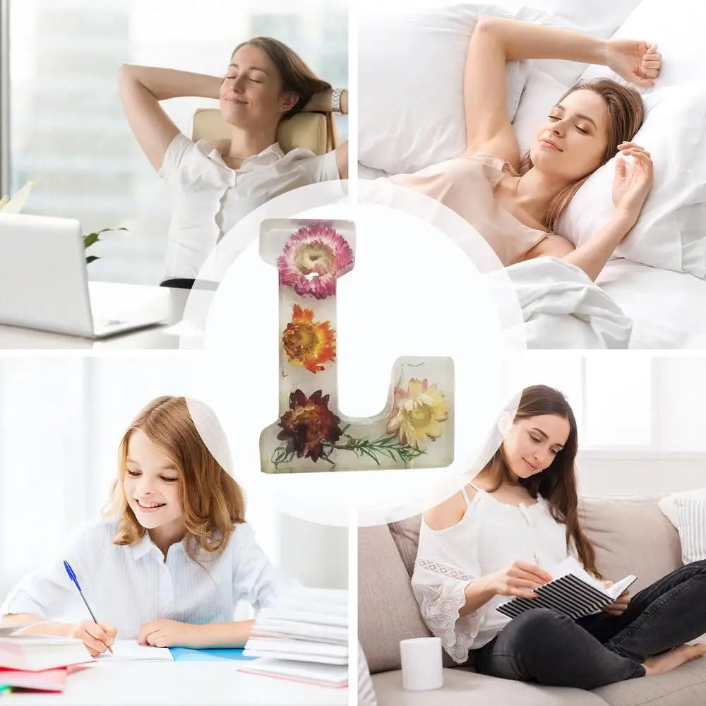 Floral 26 Letters Night Lights Decorative Resin Lamp with Initial Letter & Dry Flower Creative Table Light Night Lamp Glowing