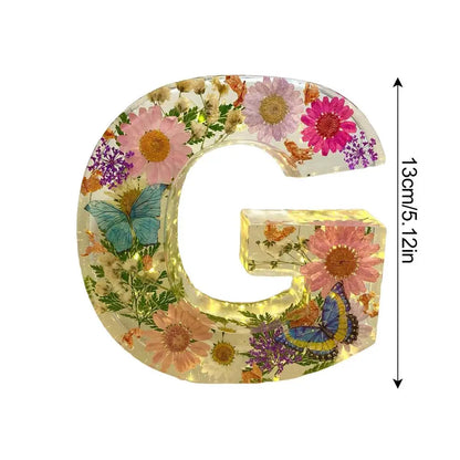 Floral 26 Letters Night Lights Decorative Resin Lamp with Initial Letter & Dry Flower Creative Table Light Night Lamp Glowing