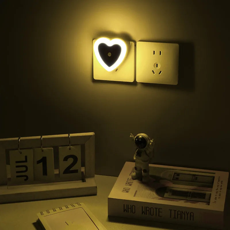 1pc LED Smart Night Light - Energy Efficient, Plug-in Indoor Lighting for Hallway, Bedroom, Kitchen, Stairway Perfect Gift