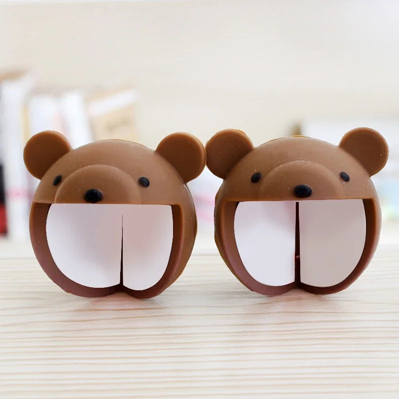 Cute Cartoon Baby Safety Furniture Corner Guards Soft Child Baby Safety Silicone Table Desk Corner Protector Edge Cover
