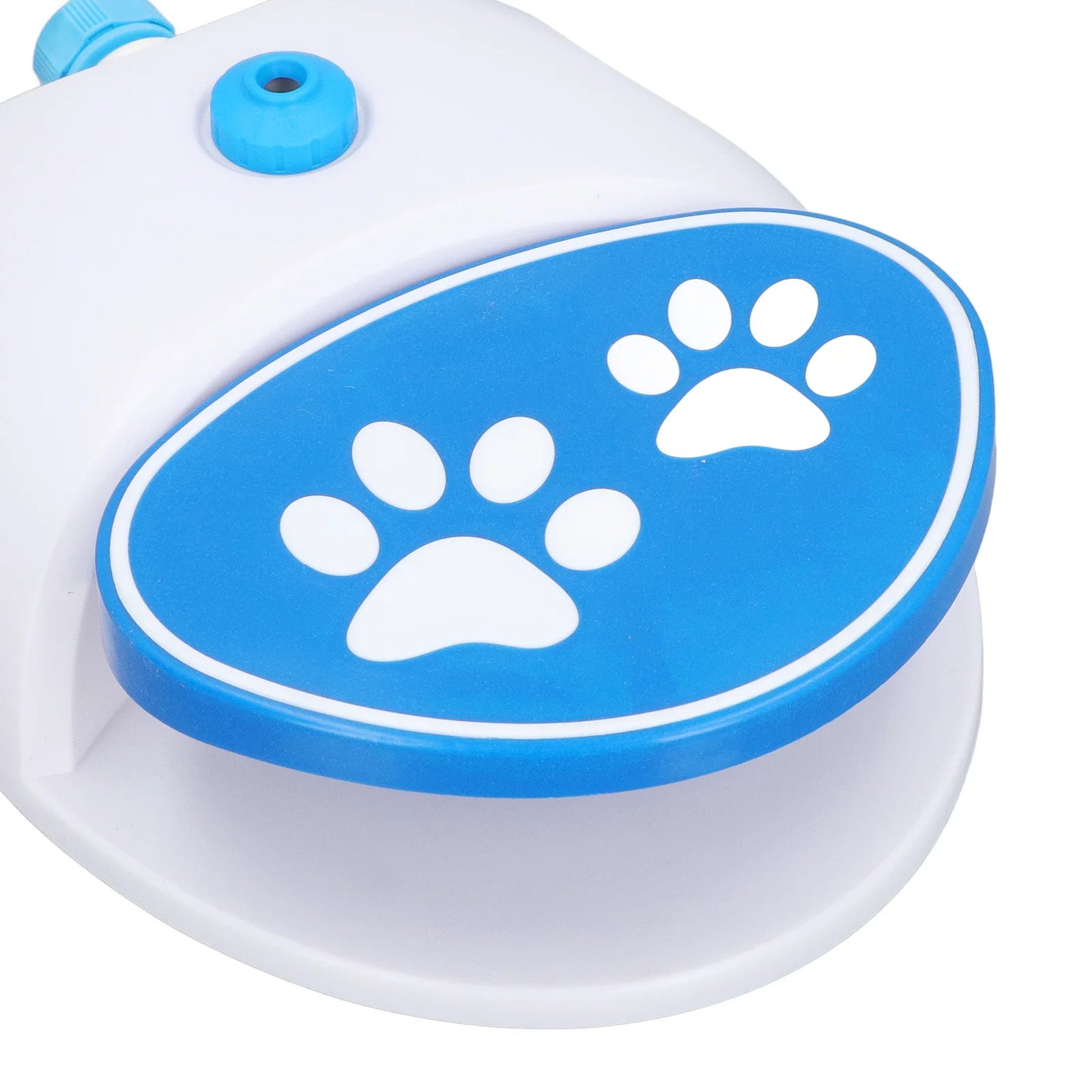 Step On Foot Activated Dog Water Dispenser with Hose Plastic Outdoor Dog Water Fountain Automatic Water Sprinkler for Pet