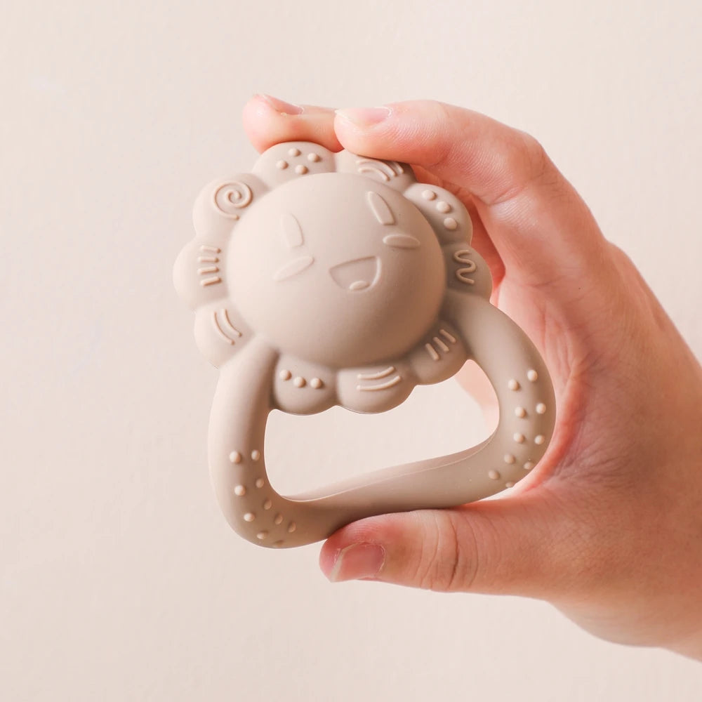 Baby Toys Silicone Teether Food Grade Rattle Toys Baby 0-12 Months Sensory Toys Silicone Lion Hand Bell Silicone Teething Rattle
