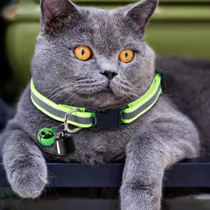 Pet Anti-Lost GPS Tracker Global Locator Pet Mini Tracking Movement Alert Collars Waterproof Locator Real-time Tracking Locator