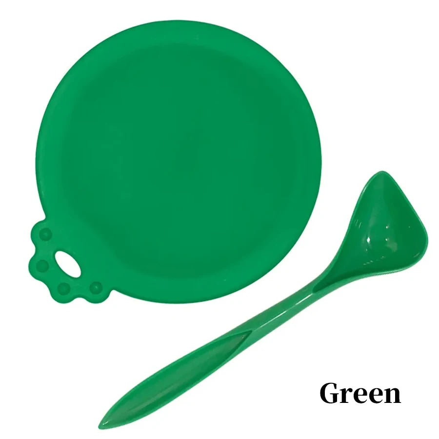 2sets Random Color Silicone Pet Can Lid Reusable Food Storage Keep Fresh Tin Cover Cats Dogs Food Health Supplies Lid and spoon