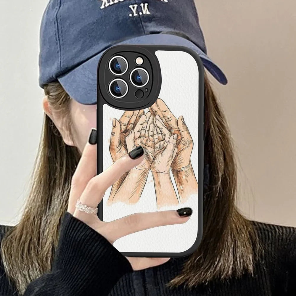 Baby Mom daughter Son Dad Hand Phone Case Hard Leather For iPhone 15 14 13 12 Mini 11 14 Pro Max Xs X Xr 7 8 Plus Fundas