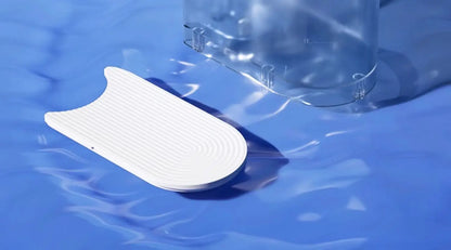 Pet water dispenser, dog and cat water dispenser, dumping cat water dispenser, running water charging automatic water feeder