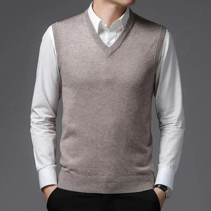 2025 New Men's Autumn High-end Sweater Vest V-neck Warm Knit Sleeveness Tank  Mens Clothes Pullover Tops