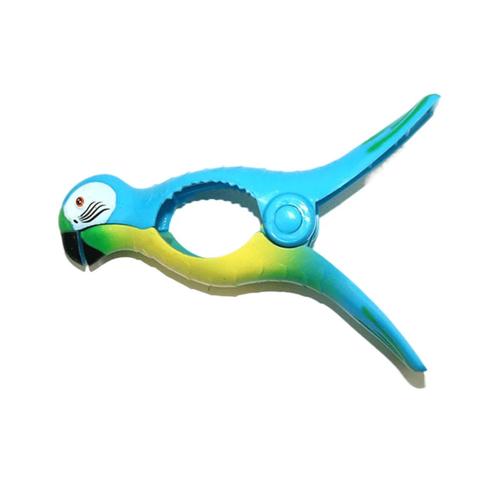 1/2PCS Cute Plastic Beach Towels Clips Large Drying Rack Retaining Clip Windproof Clothes Pegs Pins Animal Decorative Clothespin