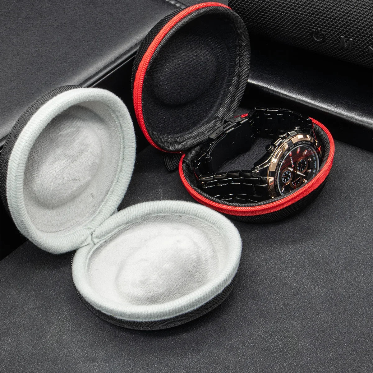 Portable EVA Single Watch Travel Case Watch Storage Organizer Box Watch Holder Waterproof for Smartwatches Zippered Container