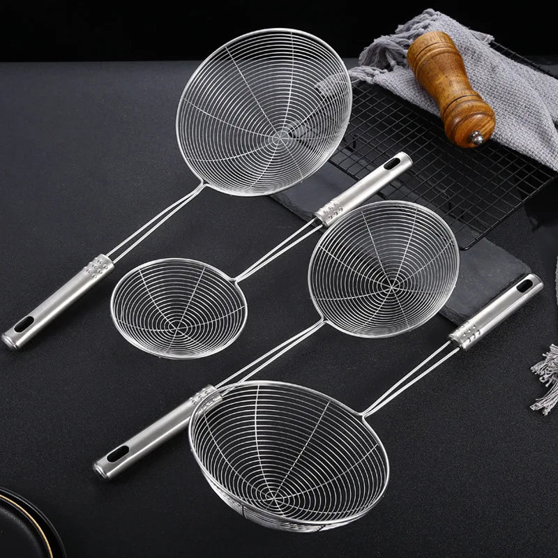 1PC Stainless Steel Strainer Ladle Skimmer Oval Fine Mesh Oil Pot Strainers Home Kitchen Tools Strainer Oil Skim Grease Foam