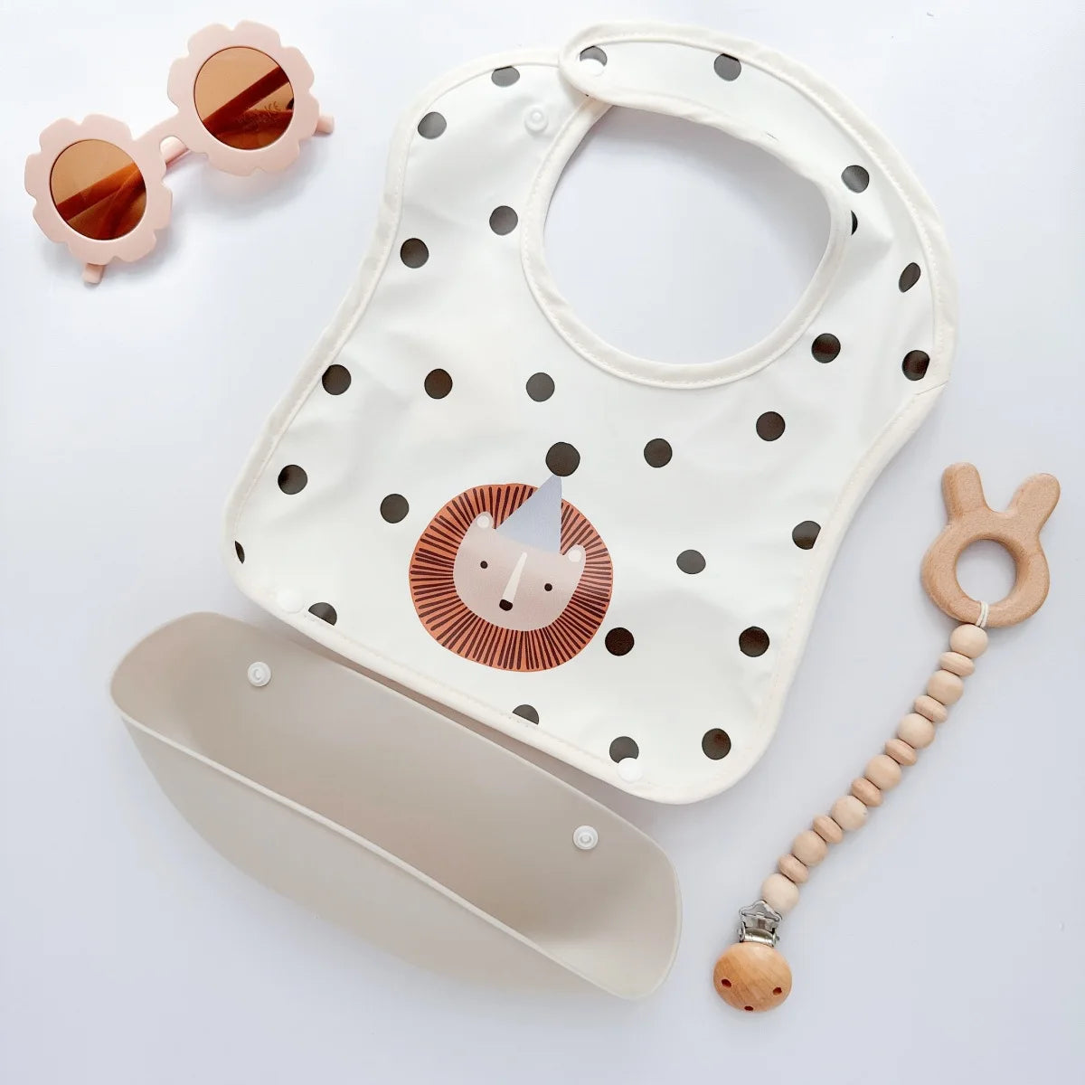 Children's Silicone Bib Baby Feeding Bibs for Newborn PU Soft removable Saliva Towel Waterproof  Dirt Proof Babies Accessories