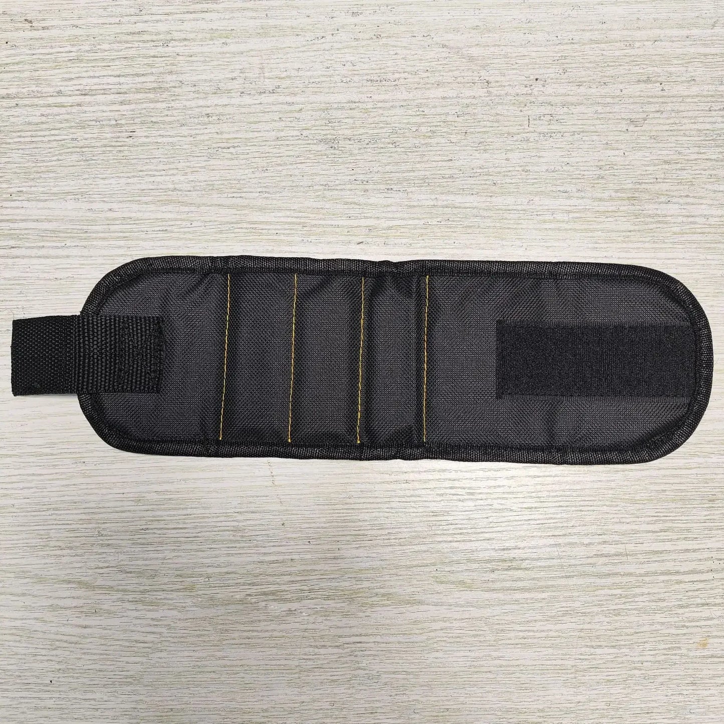 Magnetic Tool Wristband with Magnets Adjustable Workband for Holding Screws Nails Drill Bits Construction Mechanics DIY Repair