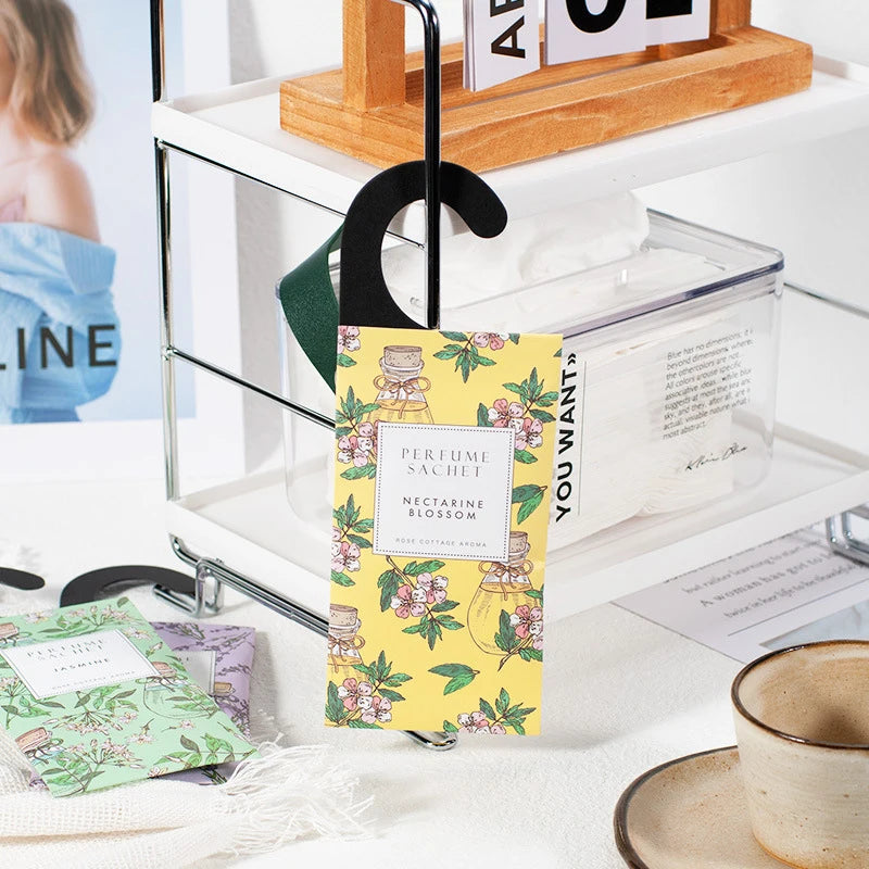 Large 1Packs Eucalyptus Peppermint Hanging Closet Deodorizer Air Freshener Long Lasting Scented Sachets Smell Goods For House