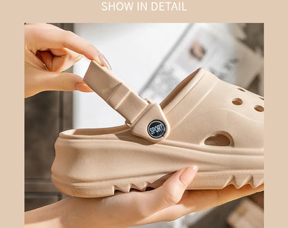 Women Clogs 2024 New Arrival Thick Platform Sandals Comfortable Fashion Slippers Summer Beach Slides
