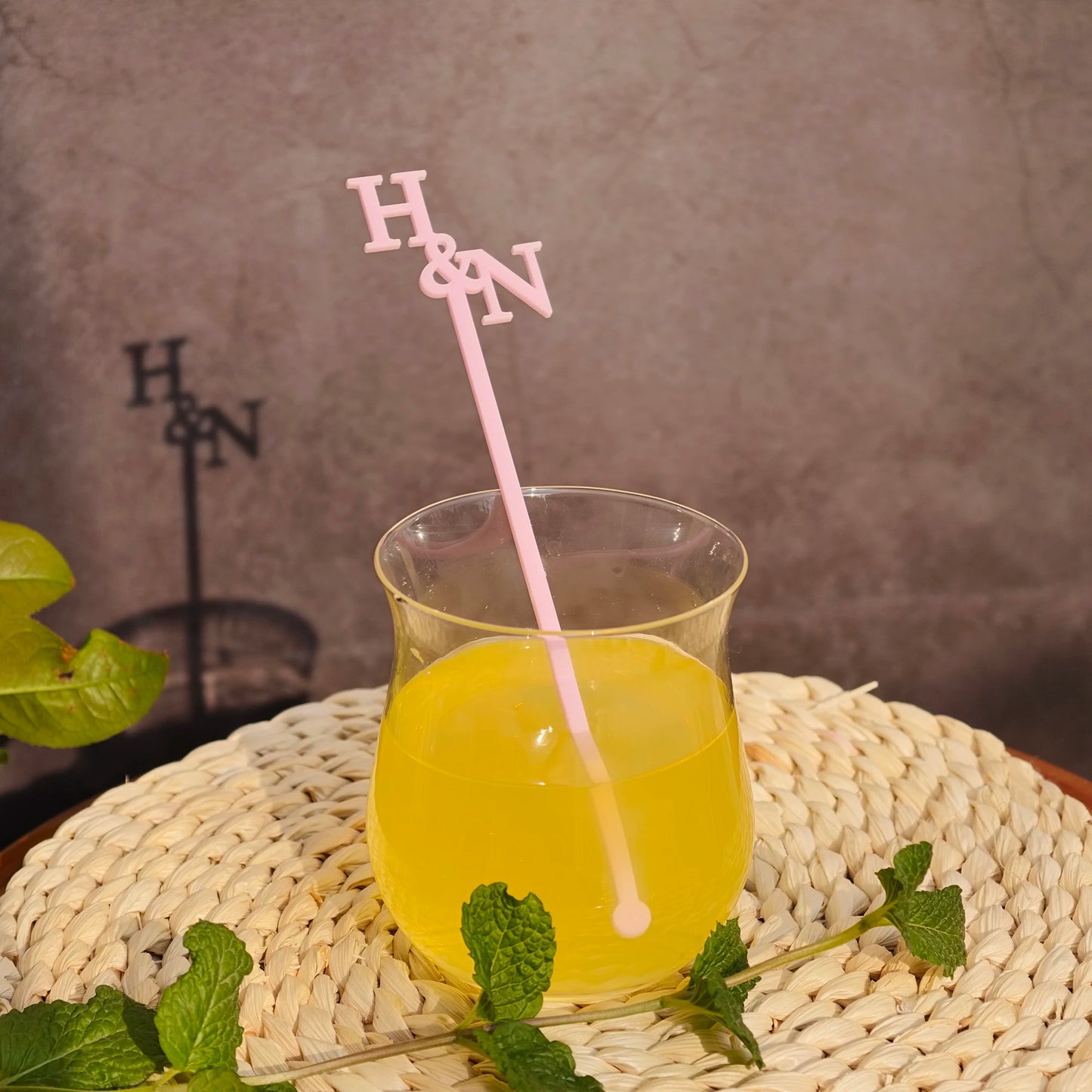 Customized Wedding Cocktail Stirrers Letter Cut Cocktail Swizzle Sticks Table Decor Personalized Acrylic Party Drink Stirrers