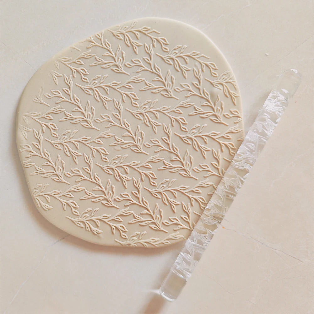 Decorating Holiday Cookies, Personalizing Clay Jewelry Artisan Pastry With Leaves Designs Rolling Pin