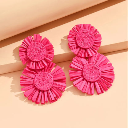 Bohemian A Pair of Bold Sunflower Hand-Woven Raffia Earrings in A Variety of Colors Suitable for Beach Vacation Balls