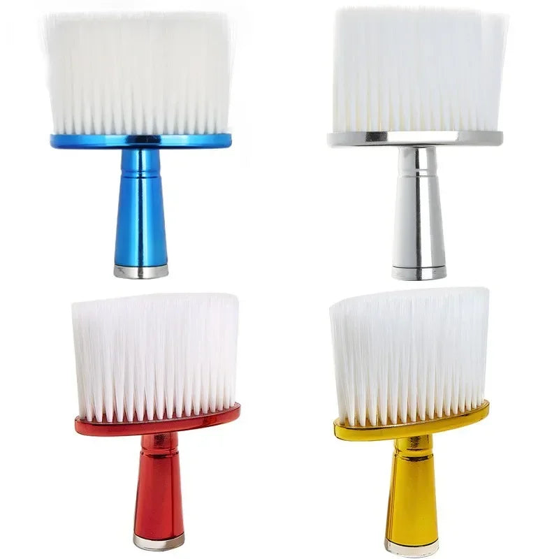 Hairdresser Uses A Brush To Beautify Hair, Nylon Soft Bristle Brush To Sweep Hair, Clean Hair, and Brush Hair Fragments. Home Ha