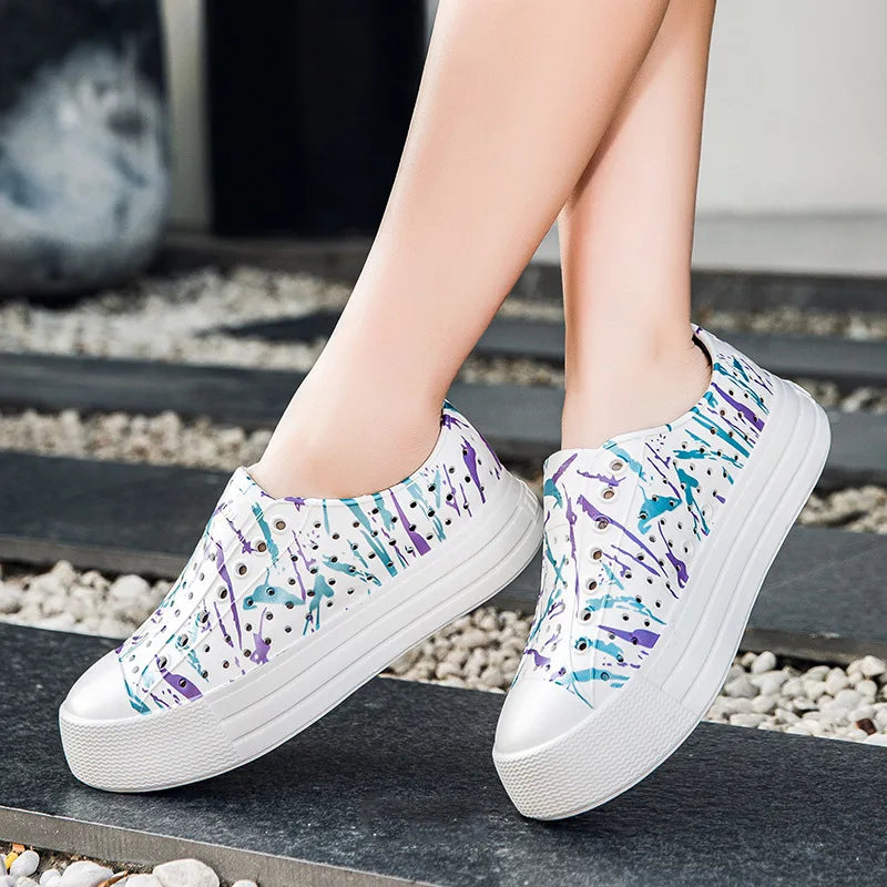 Summer Women Beach Sandal EVA External Wear Cave Sandal Big Kid Casual Shoe Heightening Sandal Thick Bottom Hole Garden Shoe