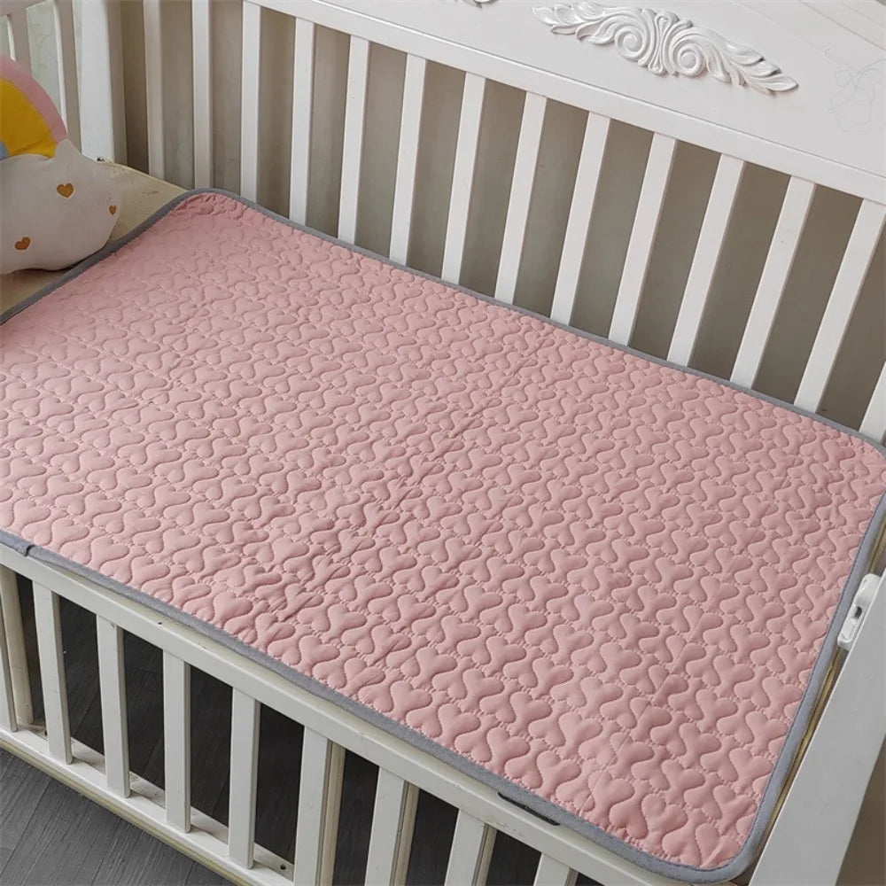 High Quality Portable Diaper Pads Washable Foldable Crib Pad Waterproof 5 Layers Menstrual Pads