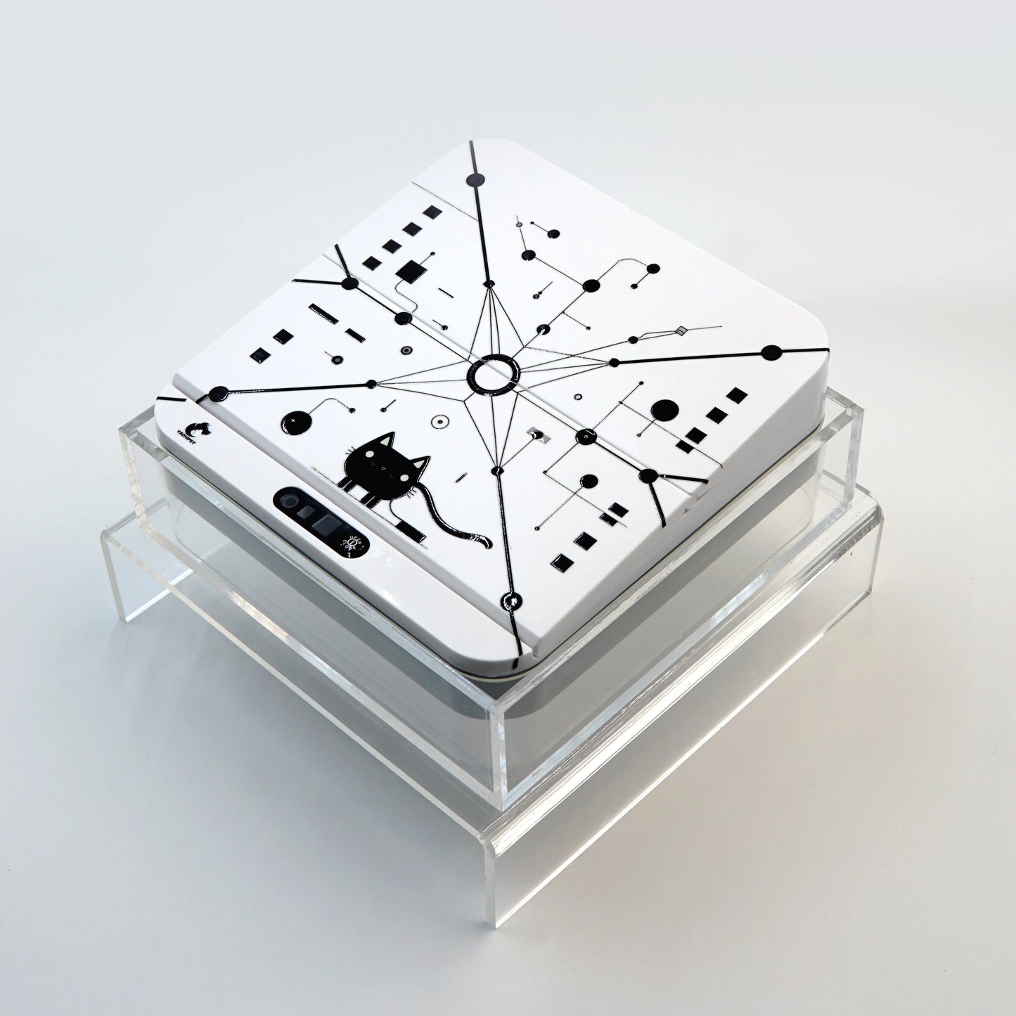 Smart Automatic Pet Feeder With RFID Sensor, Elevated Base, and 650ml Capacity for Wet & Dry Food