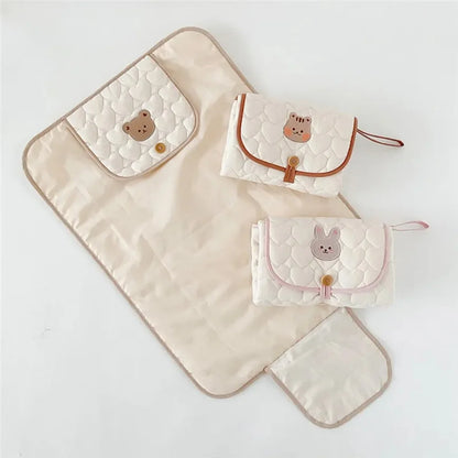 Baby Foldable Diaper Changer Baby Changing Mat Waterproof Changing Pad Portable Diaper Bag Newborn Bedding Supplies Storage Bags