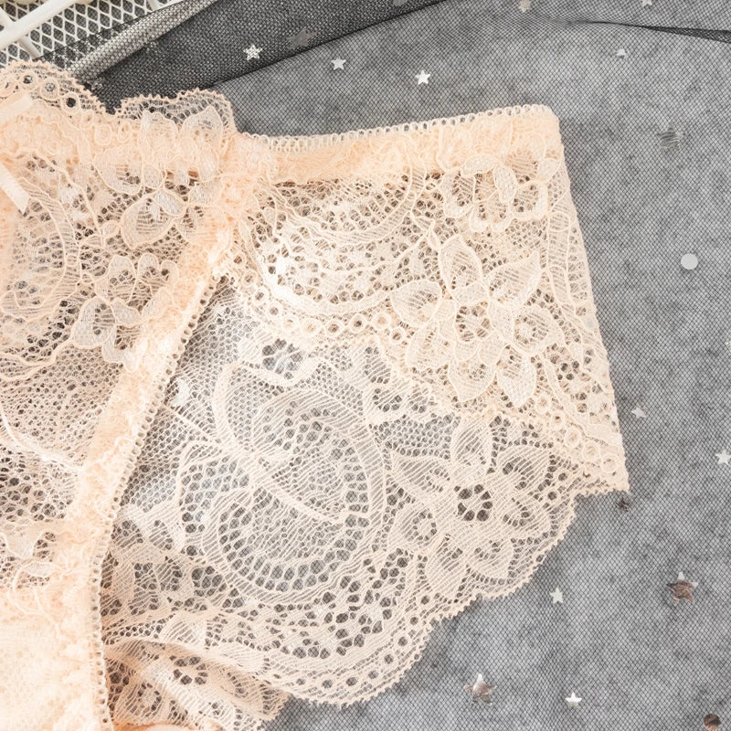 3PCS Hollow Out See Through Underpants Comfortable Briefs Sexy Ladies Lace Transparent Panties Low-Rise Lingerie