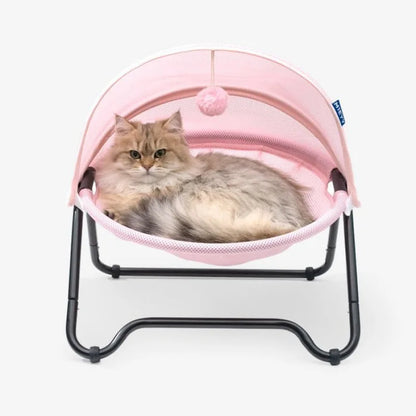 This floating pet bed has the features of moisture-proof, breathable, detachable, easy to clean, scratch-resistant and durable.