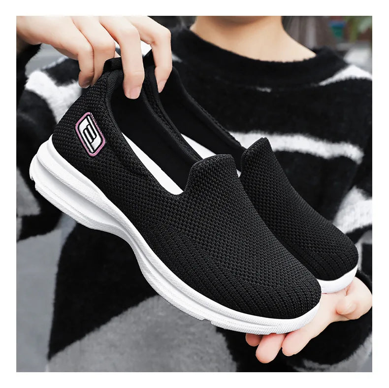 Women Vulcanized Shoes High Quality Sneakers Slip on Flats Men Loafers Breathable Mesh Walking Sneakers Women Sneakers