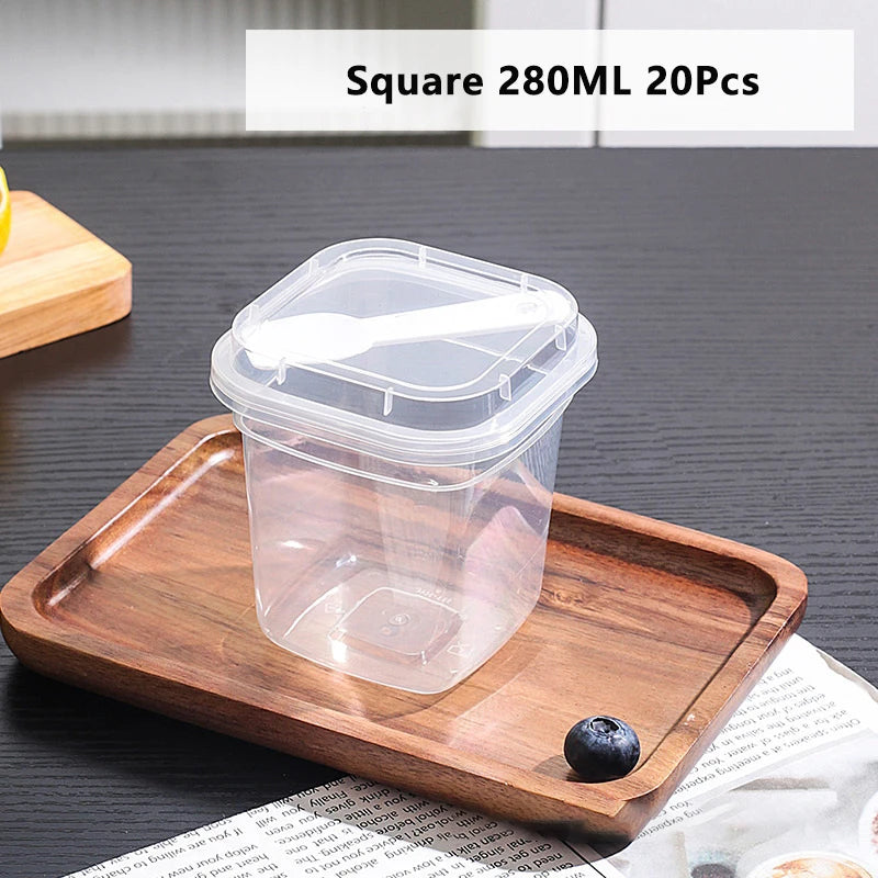 20PCS Plastic 220/280ml Dessert Cups With Lids Spoons Pudding Cup Dessert Cake Cup Appetizer Jelly Yogurt Dessert Baking Cup